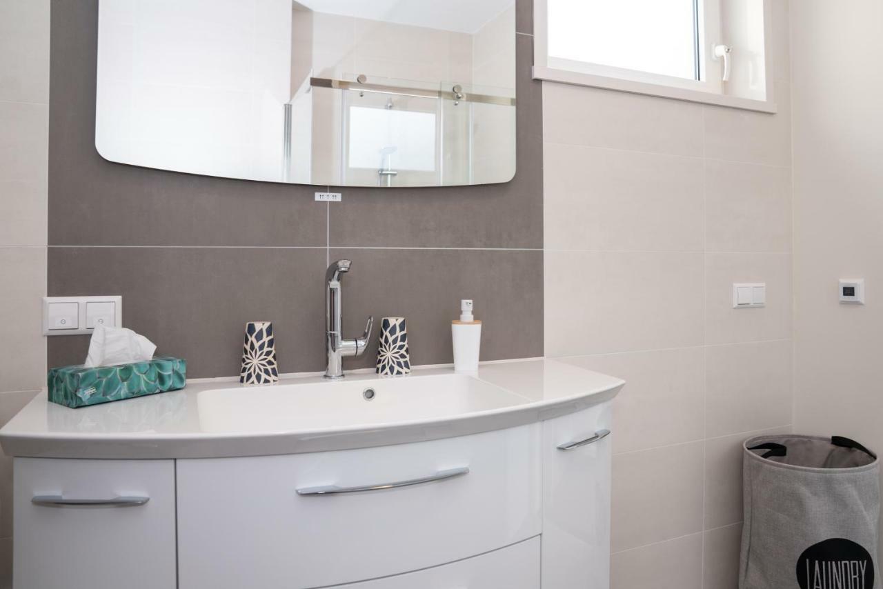 זנדוורט Santvort Luxury Apartment With Private Parking מראה חיצוני תמונה